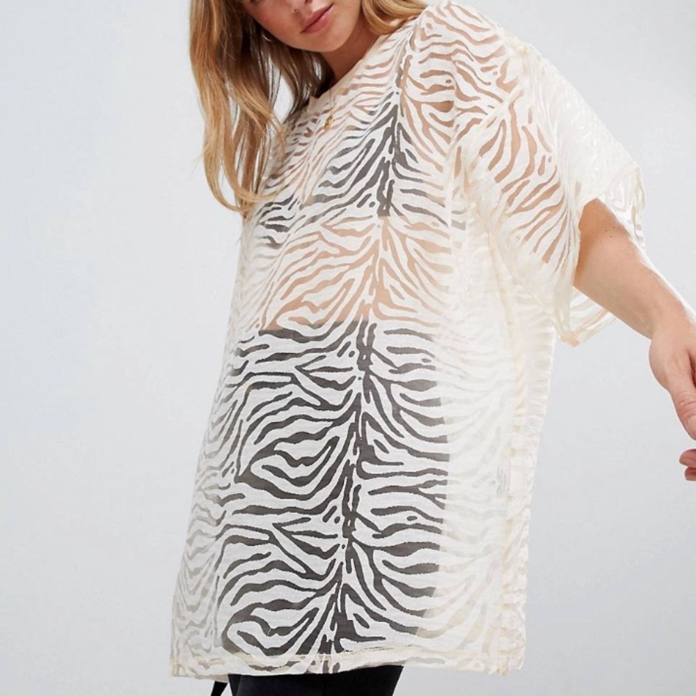 super cool mesh tiger shirt